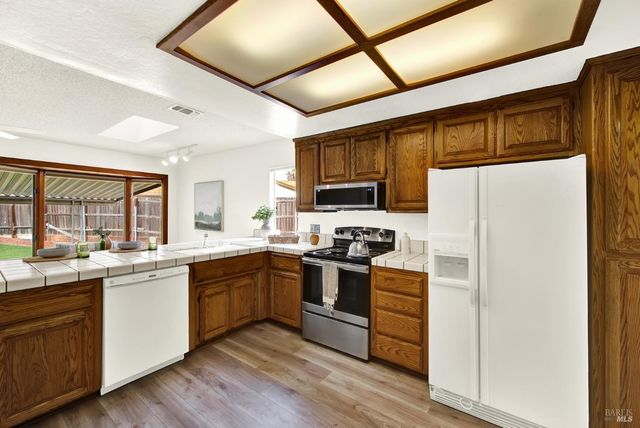 2219 Channing Ct, Fairfield, CA 94533