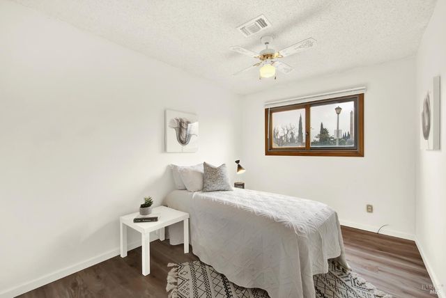 2219 Channing Ct, Fairfield, CA 94533