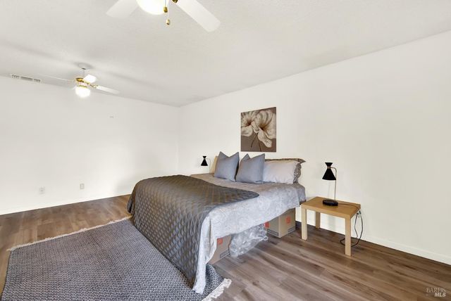 2219 Channing Ct, Fairfield, CA 94533