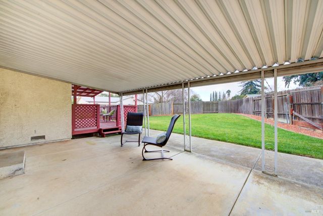 2219 Channing Ct, Fairfield, CA 94533