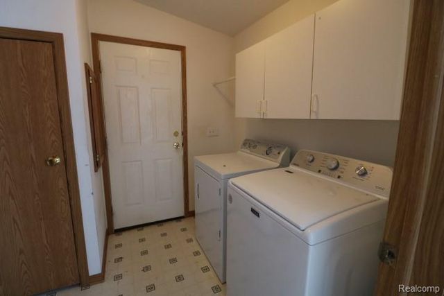 26 W Barnes Road, Watertown Township, MI 48435