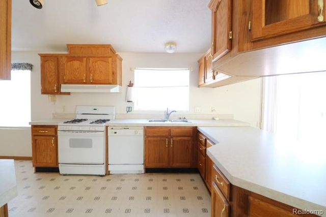 26 W Barnes Road, Watertown Township, MI 48435