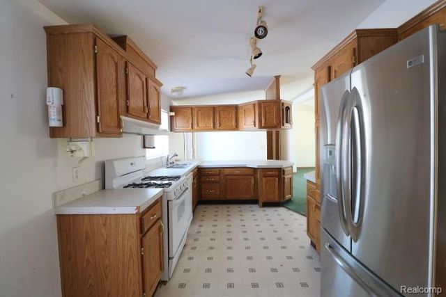 26 W Barnes Road, Watertown Township, MI 48435