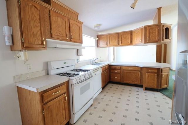 26 W Barnes Road, Watertown Township, MI 48435