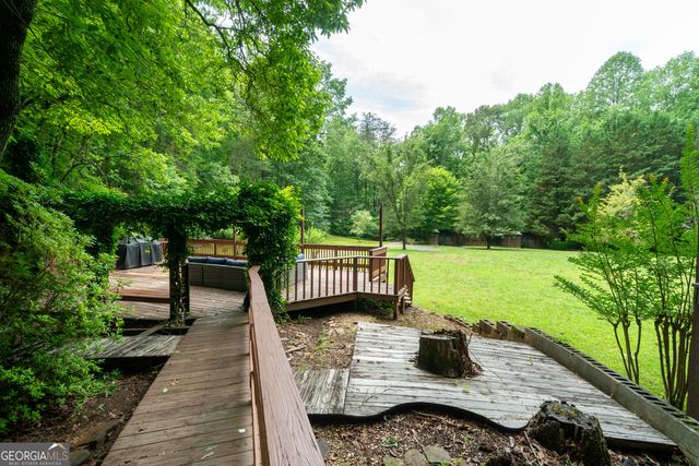 744 Skylake Road, Sautee Nacoochee, GA 30571