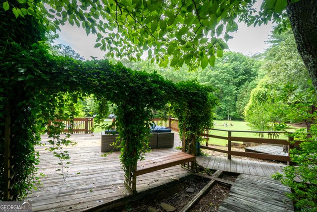 744 Skylake Road, Sautee Nacoochee, GA 30571