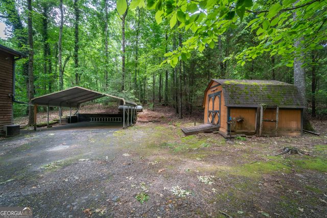 744 Skylake Road, Sautee Nacoochee, GA 30571