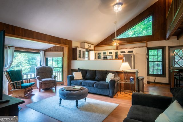 744 Skylake Road, Sautee Nacoochee, GA 30571