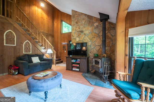 744 Skylake Road, Sautee Nacoochee, GA 30571