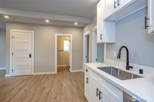 7632 S D Street, Tacoma, WA 98408