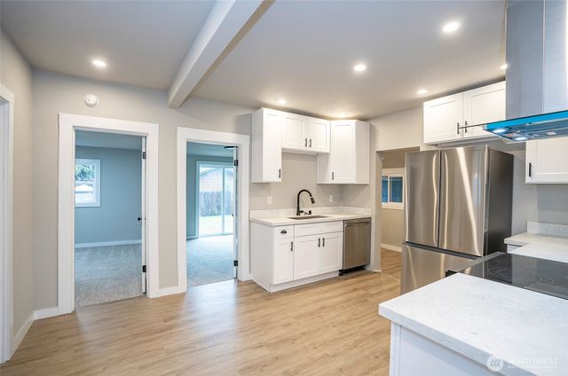 7632 S D Street, Tacoma, WA 98408