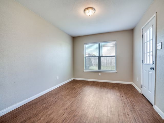 2037 Fairview Drive, Forney, TX 75126