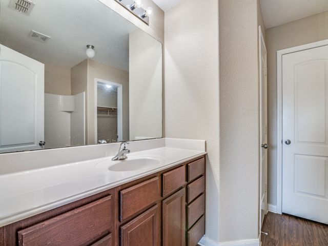 2037 Fairview Drive, Forney, TX 75126