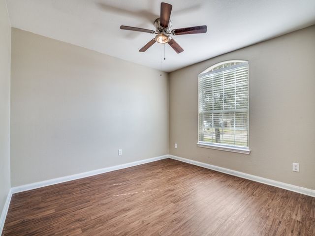 2037 Fairview Drive, Forney, TX 75126