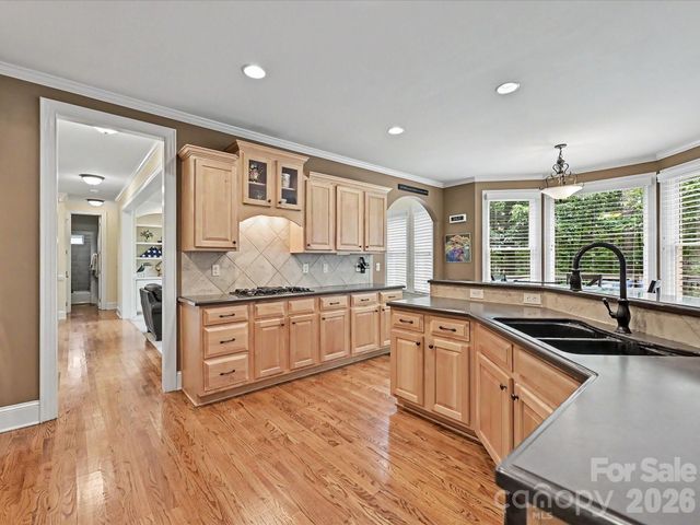 7513 Meadowgate Lane, Waxhaw, NC 28173