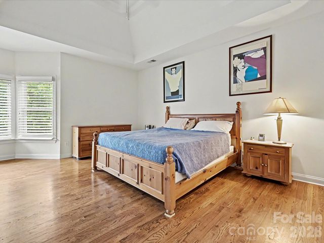 7513 Meadowgate Lane, Waxhaw, NC 28173