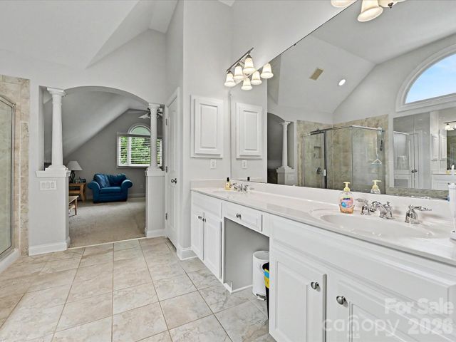 7513 Meadowgate Lane, Waxhaw, NC 28173