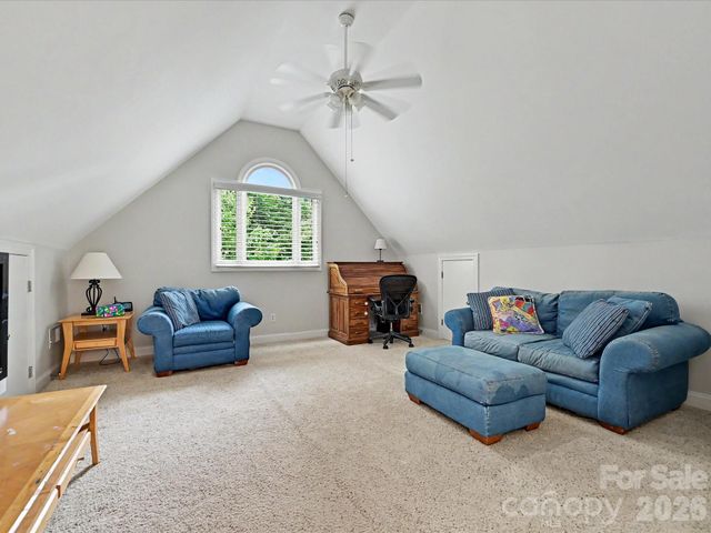 7513 Meadowgate Lane, Waxhaw, NC 28173