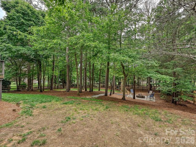 7513 Meadowgate Lane, Waxhaw, NC 28173