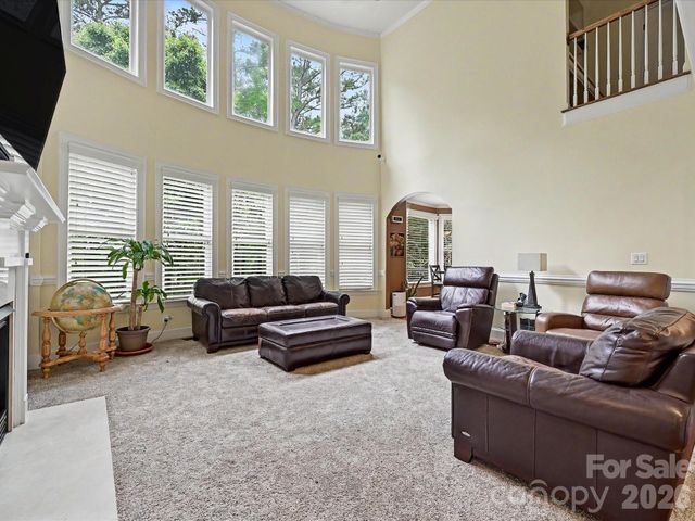 7513 Meadowgate Lane, Waxhaw, NC 28173