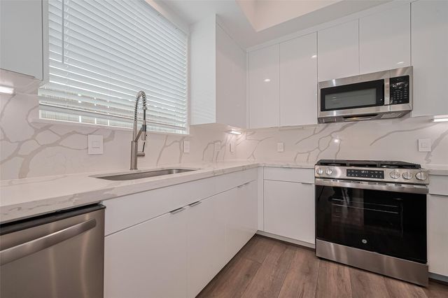 3510 Hadley Street, Houston, TX 77004