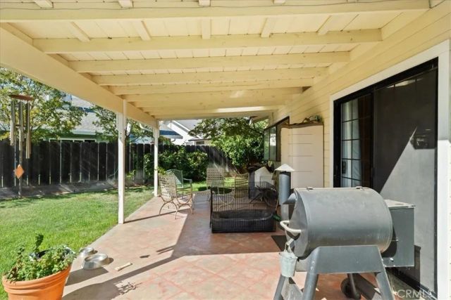 2143 Locust Court, Hughson, CA 95326