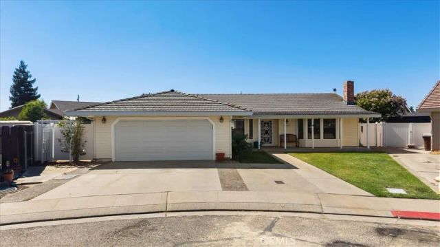 2143 Locust Court, Hughson, CA 95326