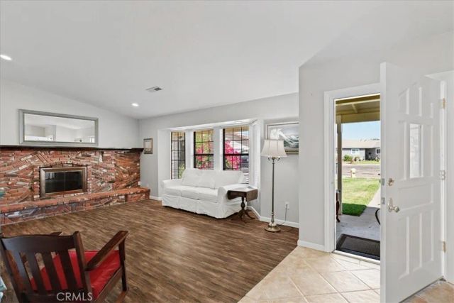 2143 Locust Court, Hughson, CA 95326