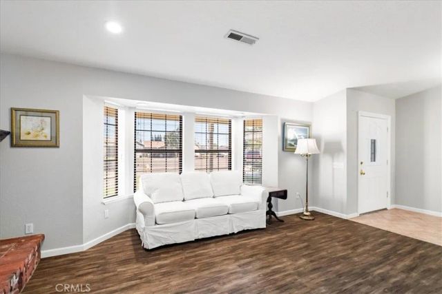 2143 Locust Court, Hughson, CA 95326