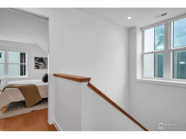 1627 17th St, Boulder, CO 80302