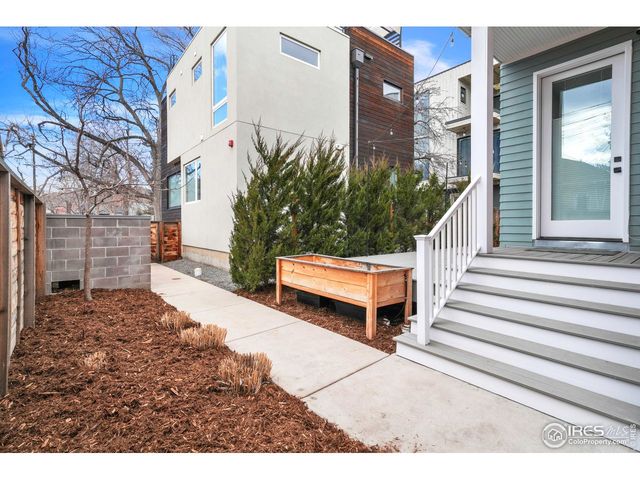 1627 17th St, Boulder, CO 80302