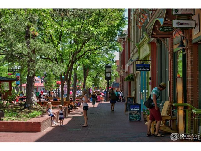 1627 17th St, Boulder, CO 80302