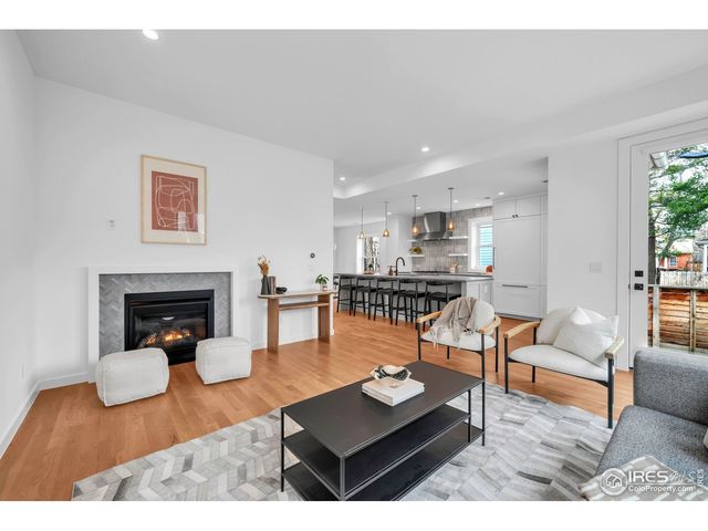 1627 17th St, Boulder, CO 80302