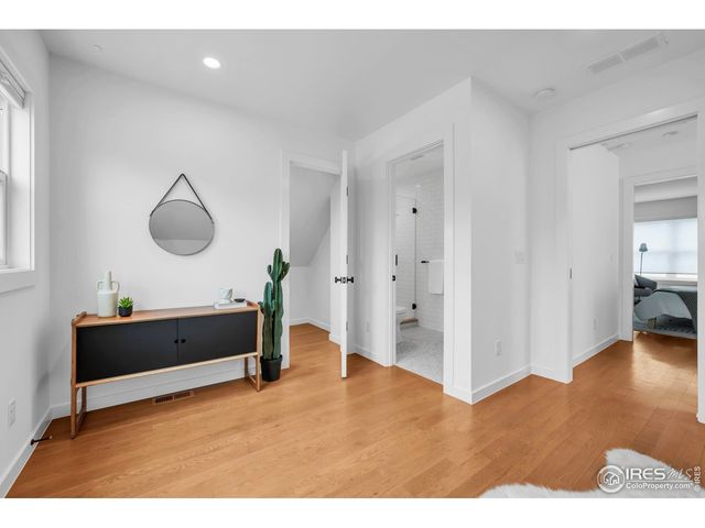 1627 17th St, Boulder, CO 80302