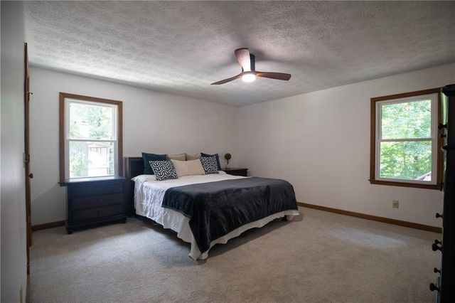 4512 Creekwood Circle NW, Kennesaw, GA 30152