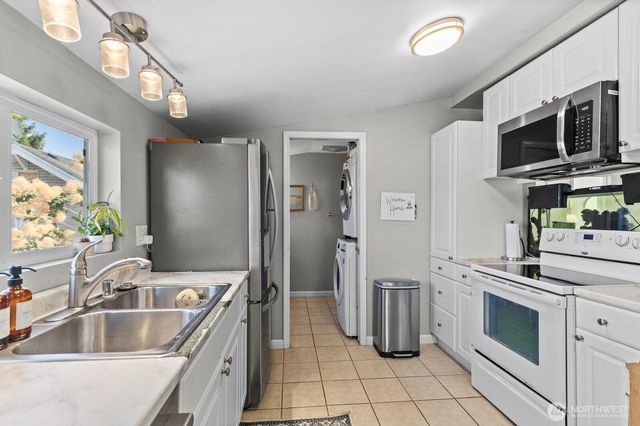 3827 High Street, Everett, WA 98201