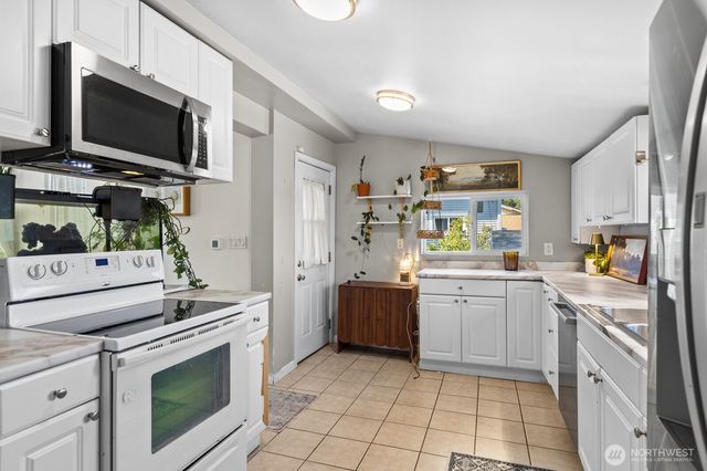 3827 High Street, Everett, WA 98201