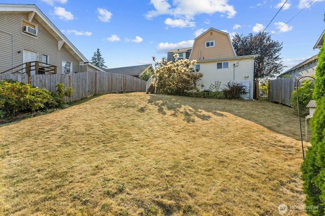 3827 High Street, Everett, WA 98201