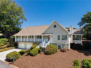 305 Point Place Drive, Westminster, SC 29693