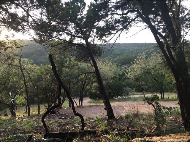 156 Lazy Leaf LN, Wimberley, TX 78676