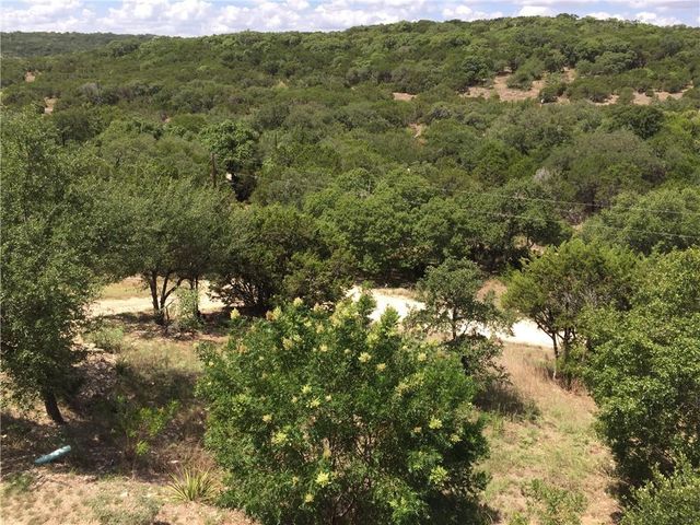 156 Lazy Leaf LN, Wimberley, TX 78676