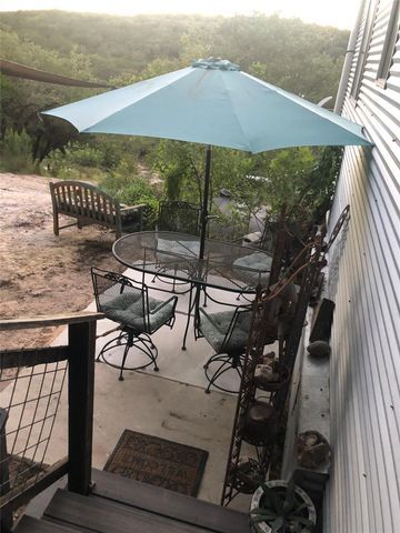 156 Lazy Leaf LN, Wimberley, TX 78676