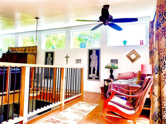 156 Lazy Leaf LN, Wimberley, TX 78676