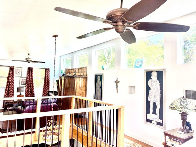 156 Lazy Leaf LN, Wimberley, TX 78676