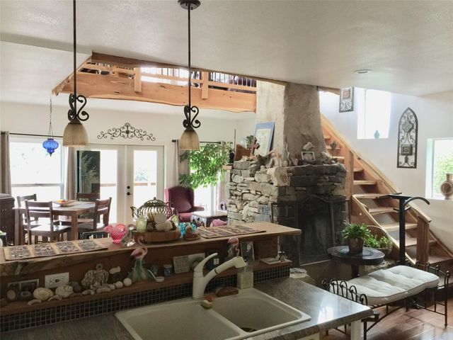156 Lazy Leaf LN, Wimberley, TX 78676