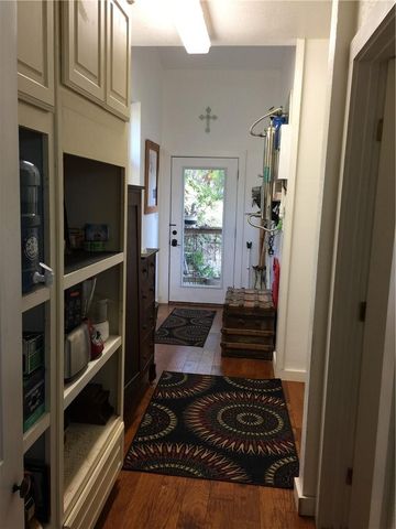 156 Lazy Leaf LN, Wimberley, TX 78676