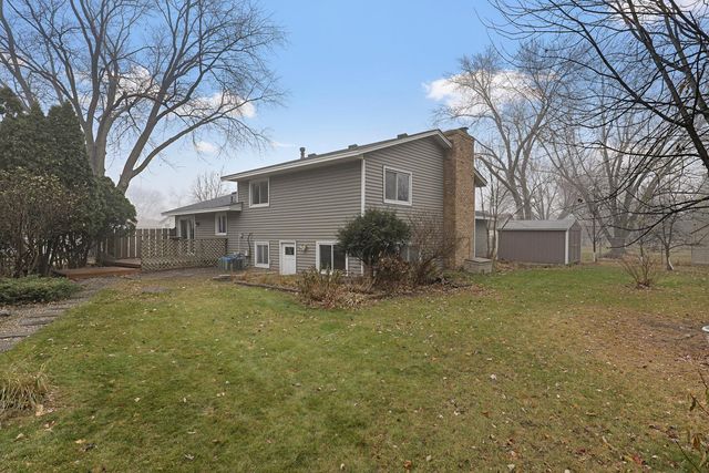 8316 Hampshire Avenue N, Brooklyn Park, MN 55445