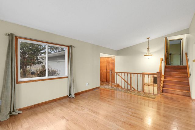 8316 Hampshire Avenue N, Brooklyn Park, MN 55445