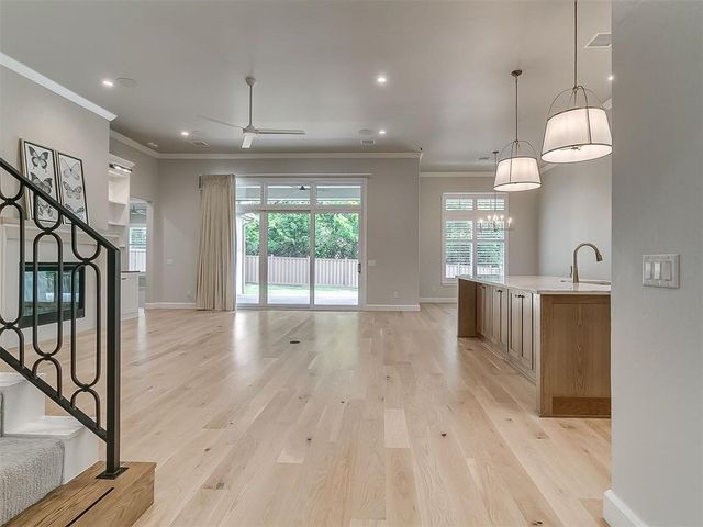 2916 Flycatcher Lane, Edmond, OK 73012