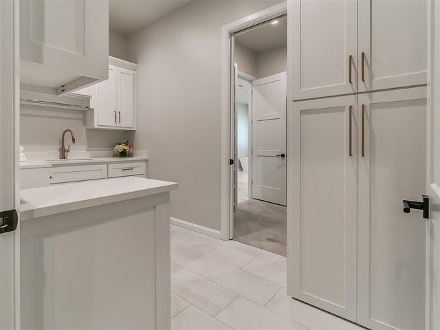 2916 Flycatcher Lane, Edmond, OK 73012